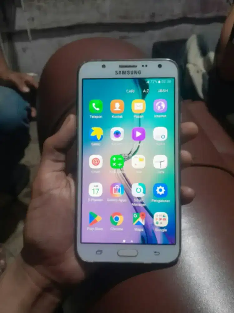 Samsung j7 mulus