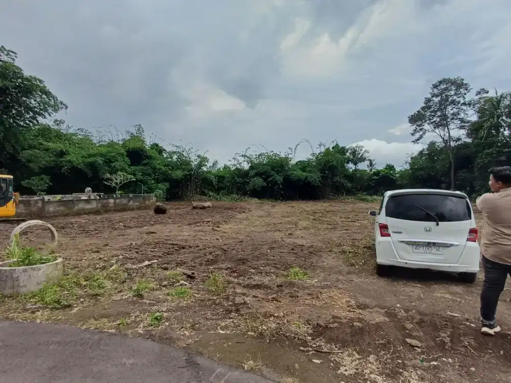 Tanah SHM kalasan Utara Pasar Sidorejo Baru