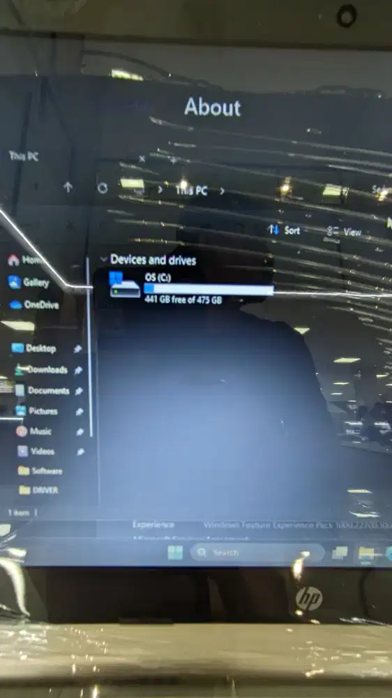 Laptop hp 14 S  . Athlon gold