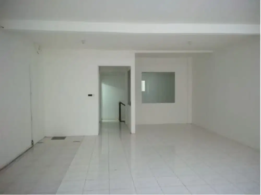 Ruko Strategis dekat Halte LRT/Busway & Apartmen di Jakarta Timur, Cocok untuk Kantor/Salon/Klinik