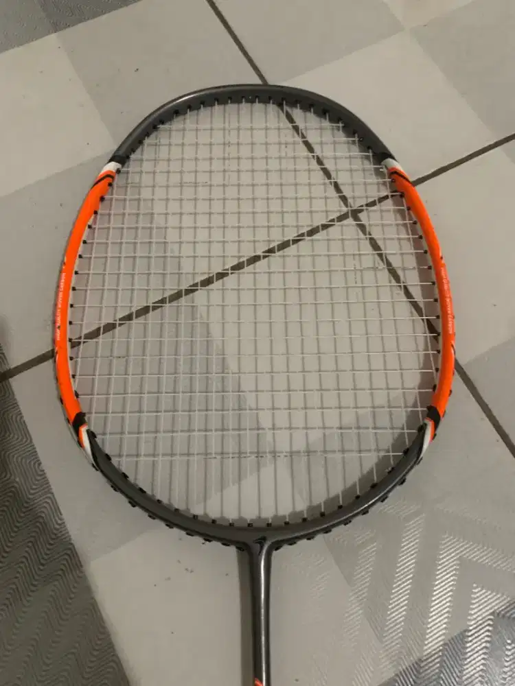 Raket badminton Flypower