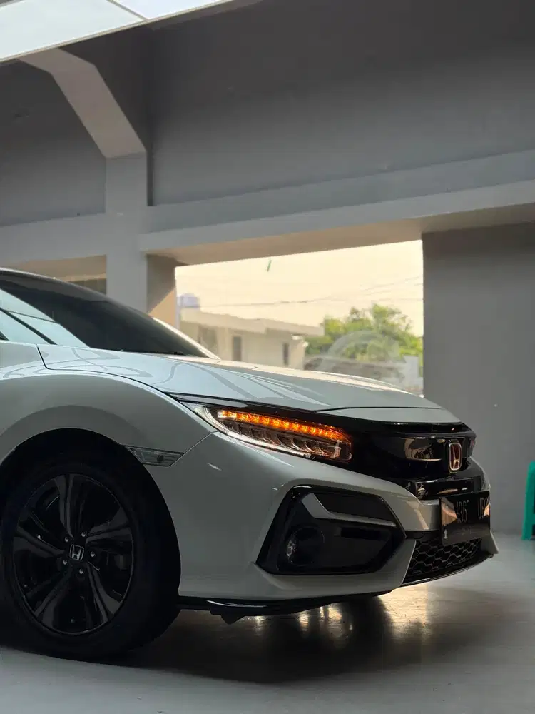 Honda civic Rs Turbo 2021 hb hatcback putih matic mulus antik terawat