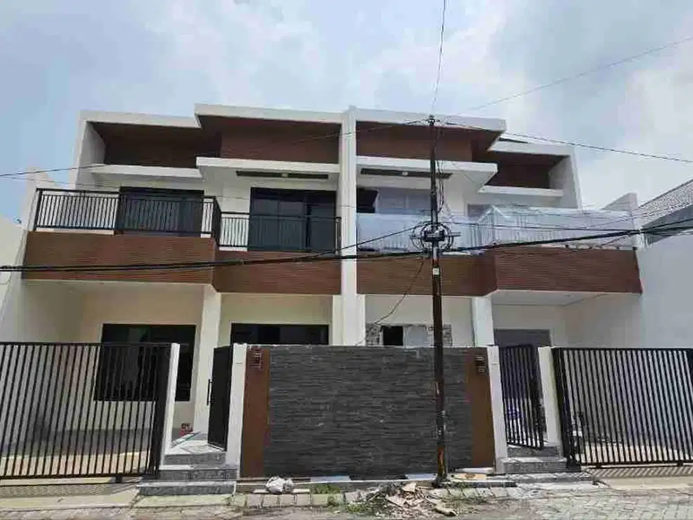 DIAN REGENCY 2 Lantai ‼️ Rumah Baru Gress Siap Huni Dekat ITS Sukolilo