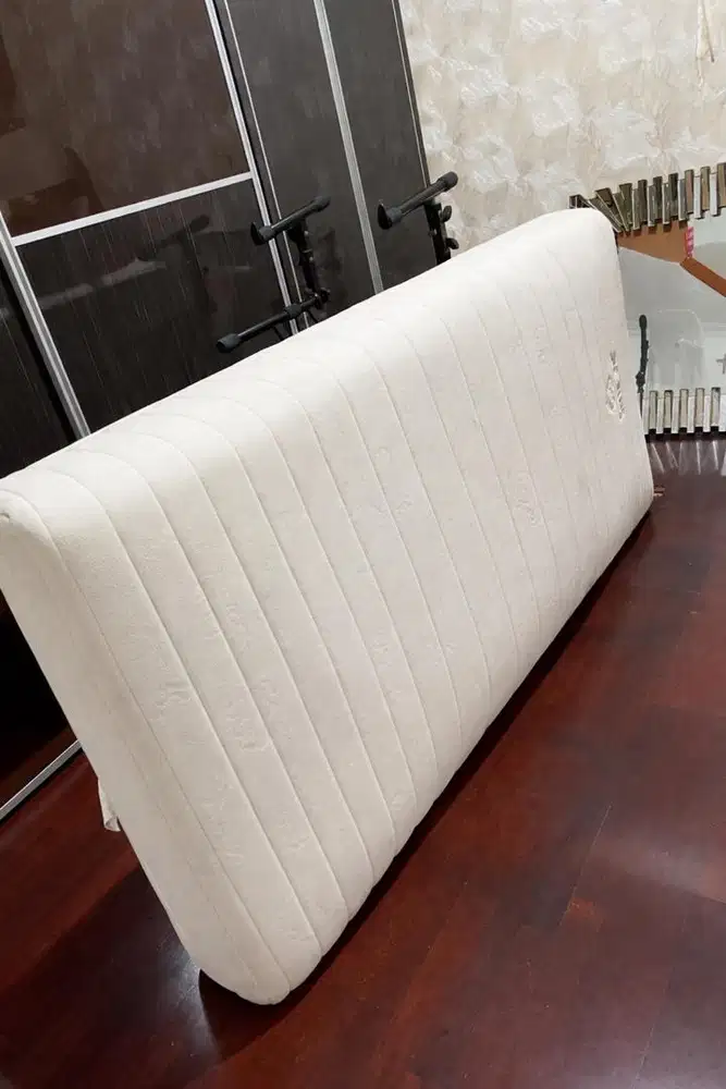 Dijual kasur good condition serta jr