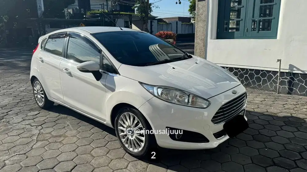 Ford Fiesta Plat AB — siap pakai, tinggal gas, Womem User.