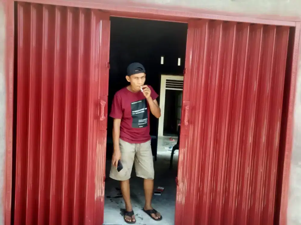 Rolling door dan folding gate tralis