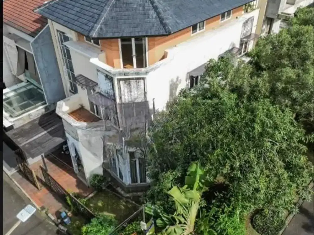 Rumah dijual diVilla Pondok Indah- Kebayoran Lama