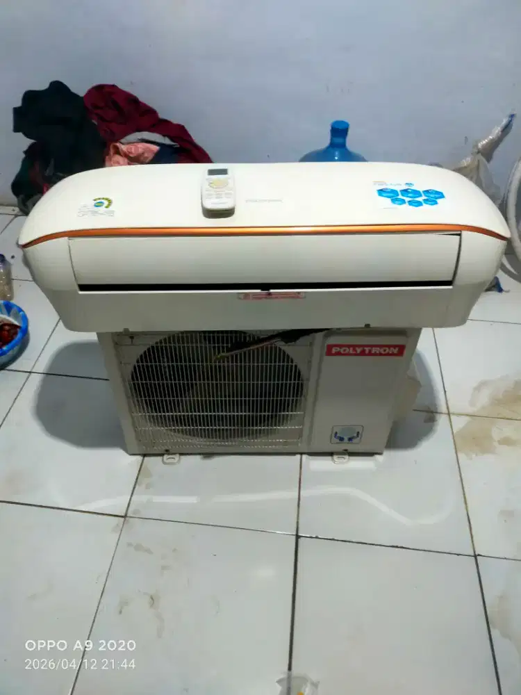 AC split Polytron 1/2 pk