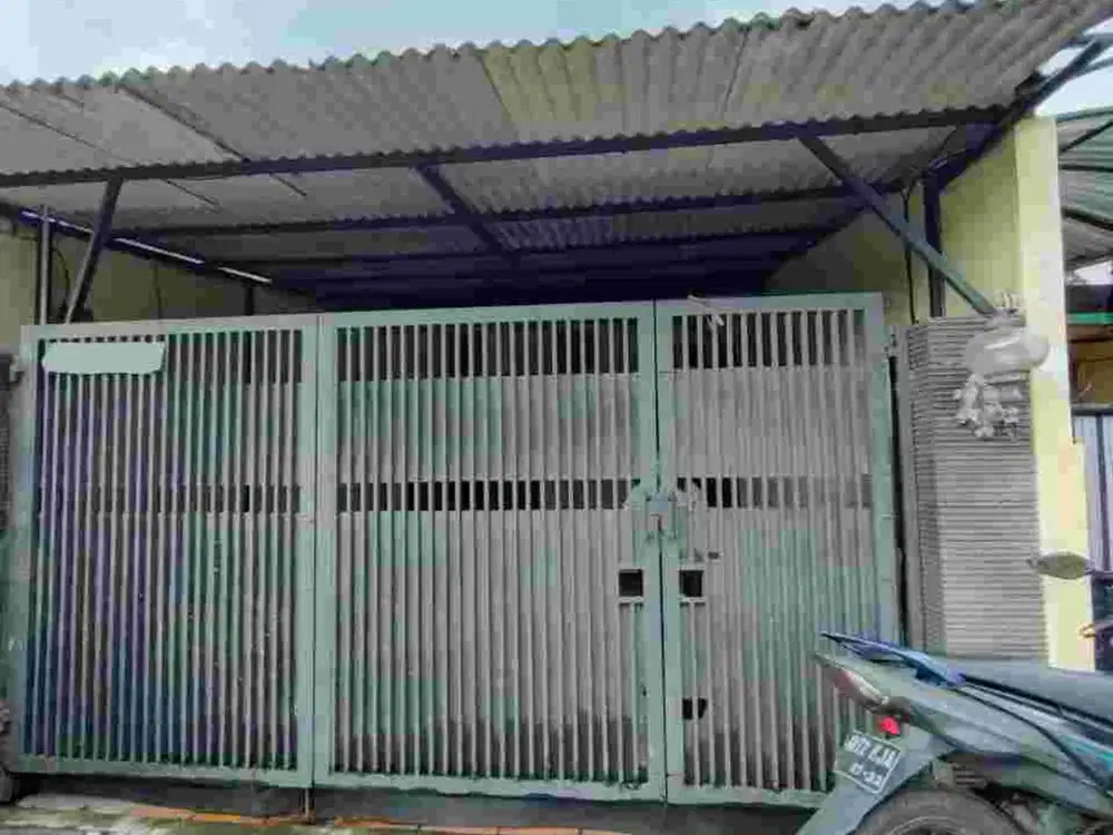 Di Sewakan di dekat  Jalan Sunan Giri Akses Jalan 4 mobil Cocok Untuk Usaha Kuliner