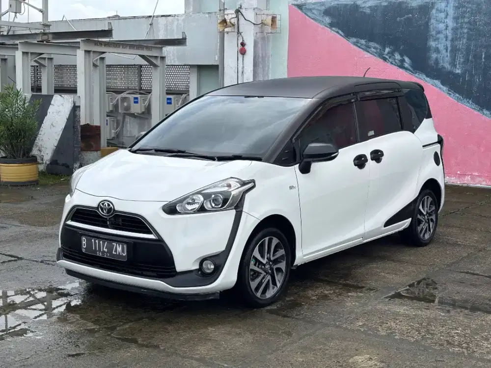 [Siapa Cepat Dia Dapat] Toyota Sienta 2017 AT