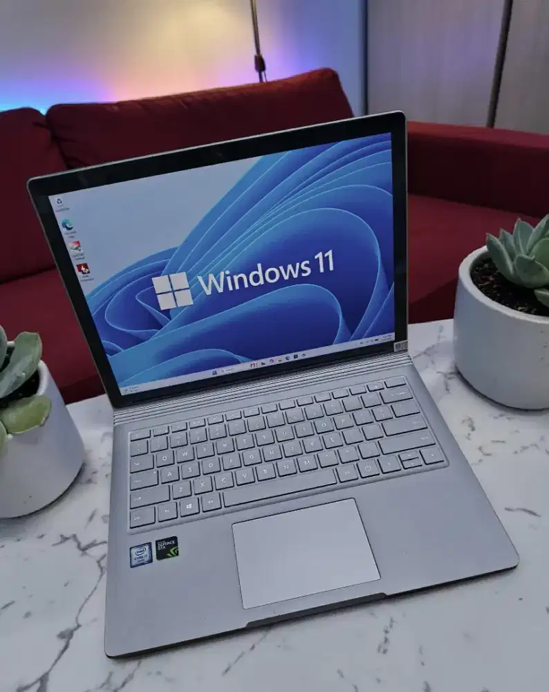 Laptop Rare Item Surface Gaming Dual VGA Siap Pakai