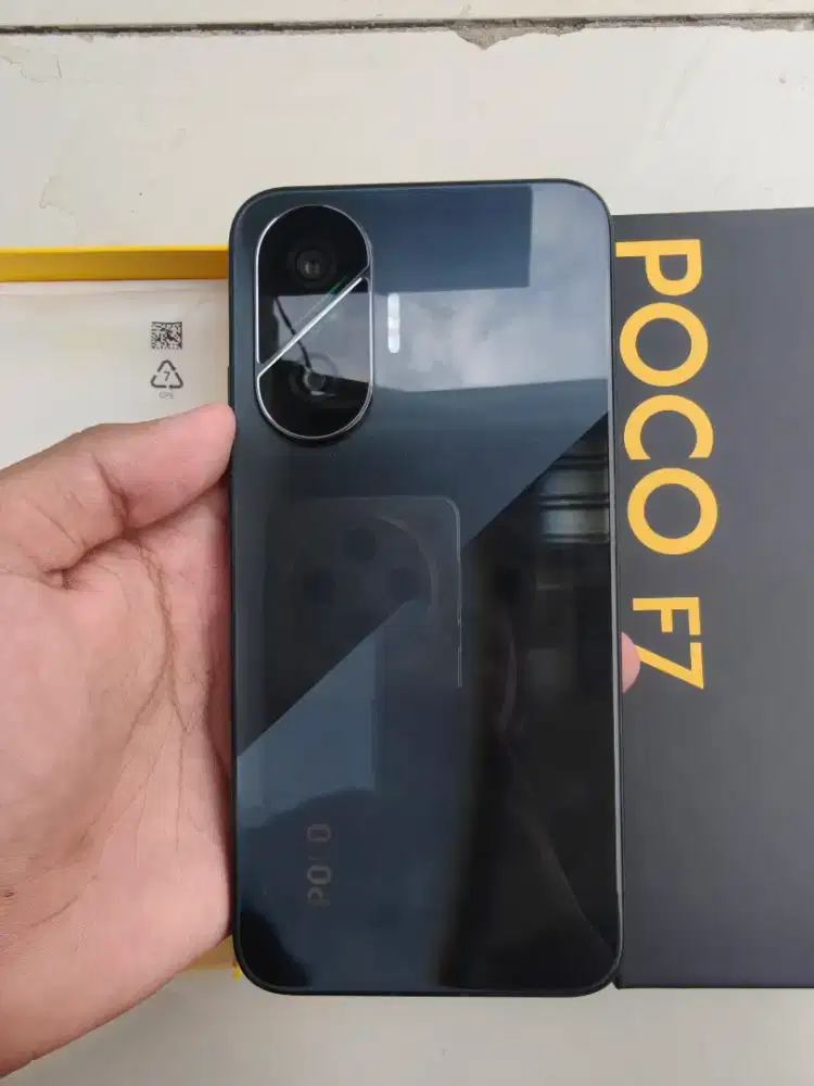 Poco F7 12/512gb fullset ori