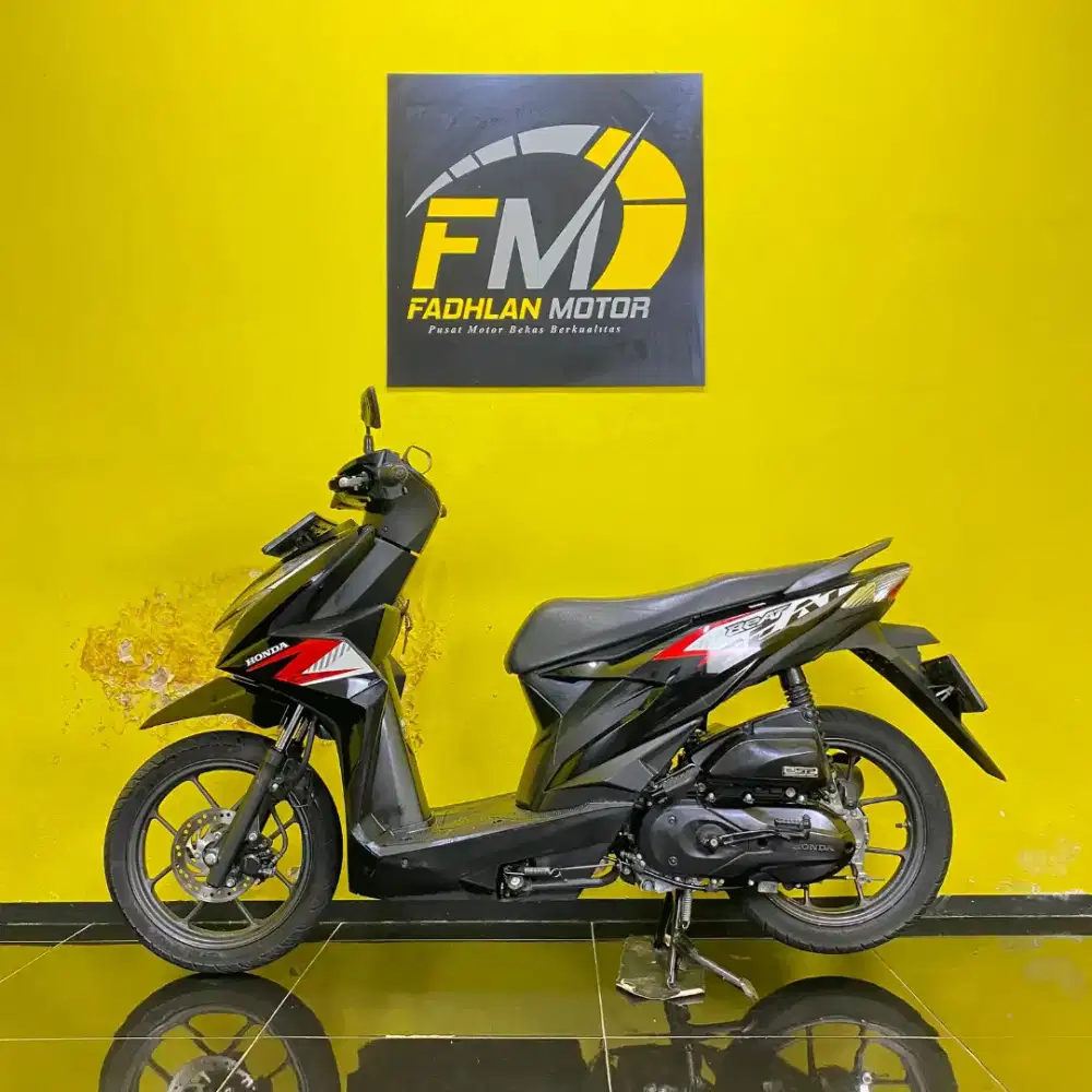 Honda Beat Tahun 2023 Cash kredit plat Depok
