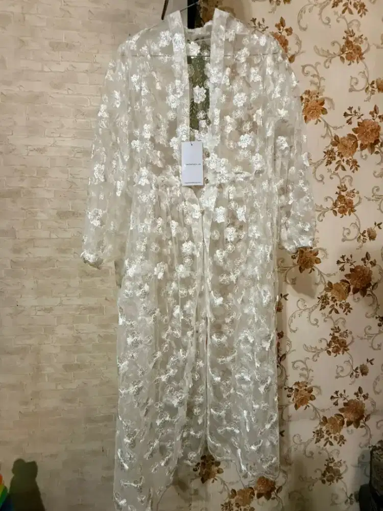 Vest atau rompi wanita