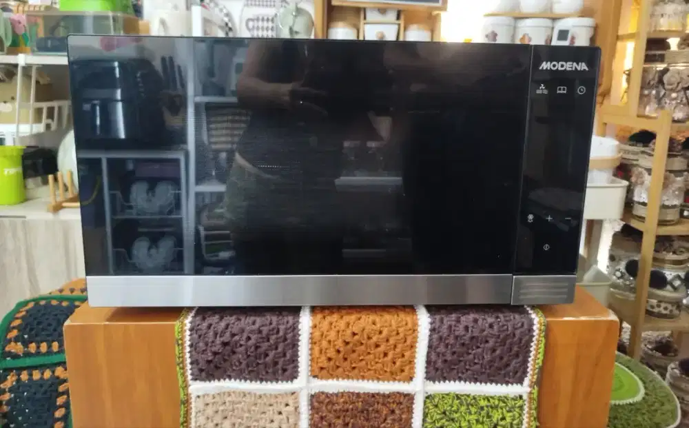 Modena Microwave MV3116 Digital