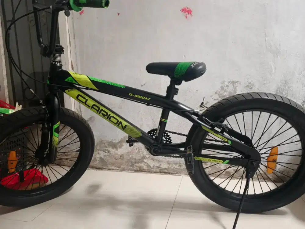 Sepeda bmx clarion
