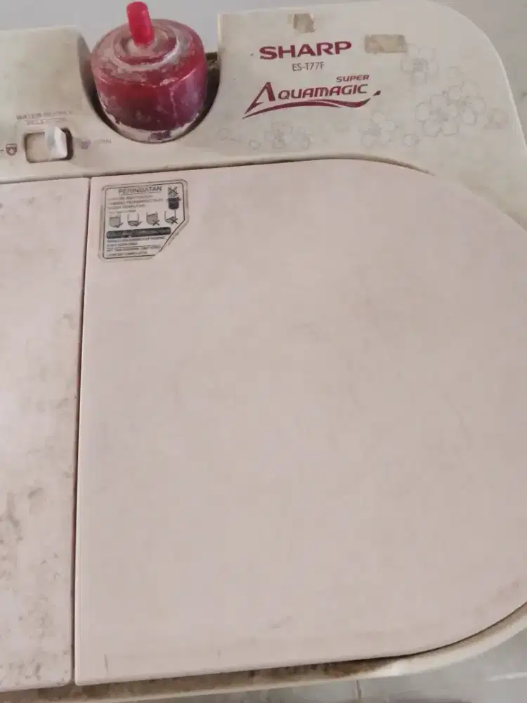 Dijual segera, mesin cuci Sharp