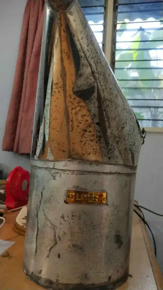 Dijual corong,kapasitas 5 lt barang baru