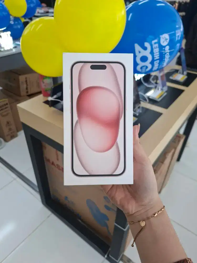 iPhone15 256GB PINK