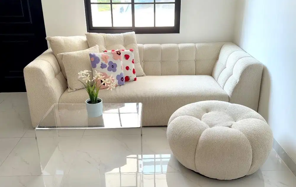 SOFA VINOTI LIVING / Sofa Minimalist