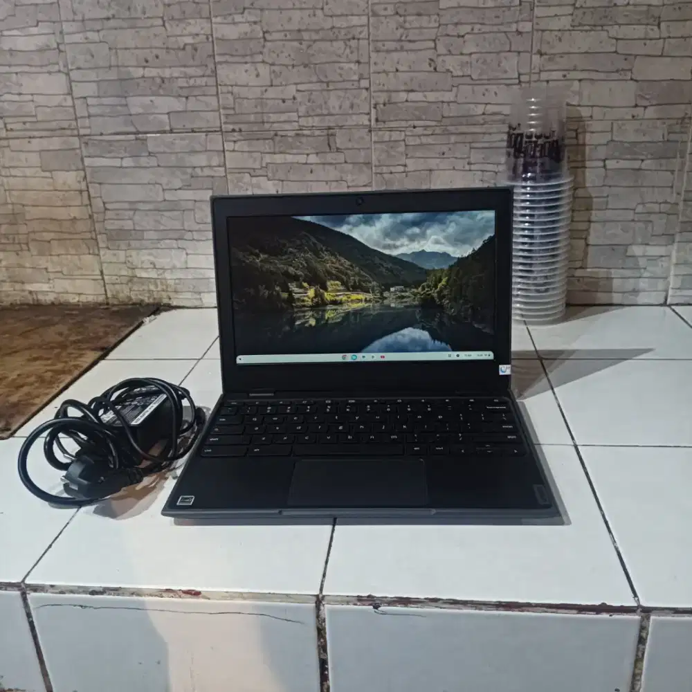 Lenovo crombook Ram 4 no minus