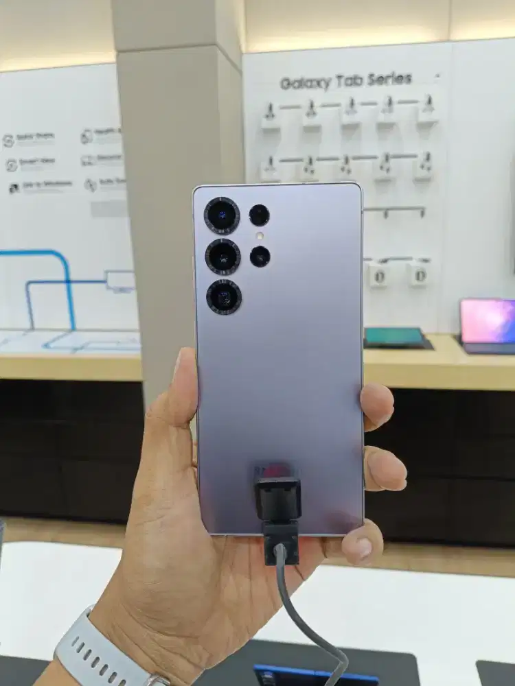 Samsung S25 Ultra 12/256Gb