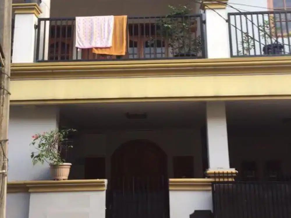 DIJUAL RUMAH BISA JADI KOST2AN DI HARAPAN BARU BEKASI