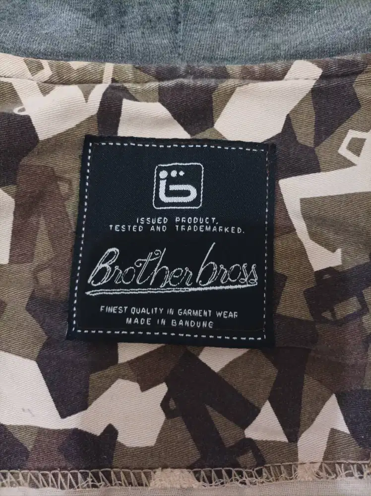 Jual jaket hoody katun preloved