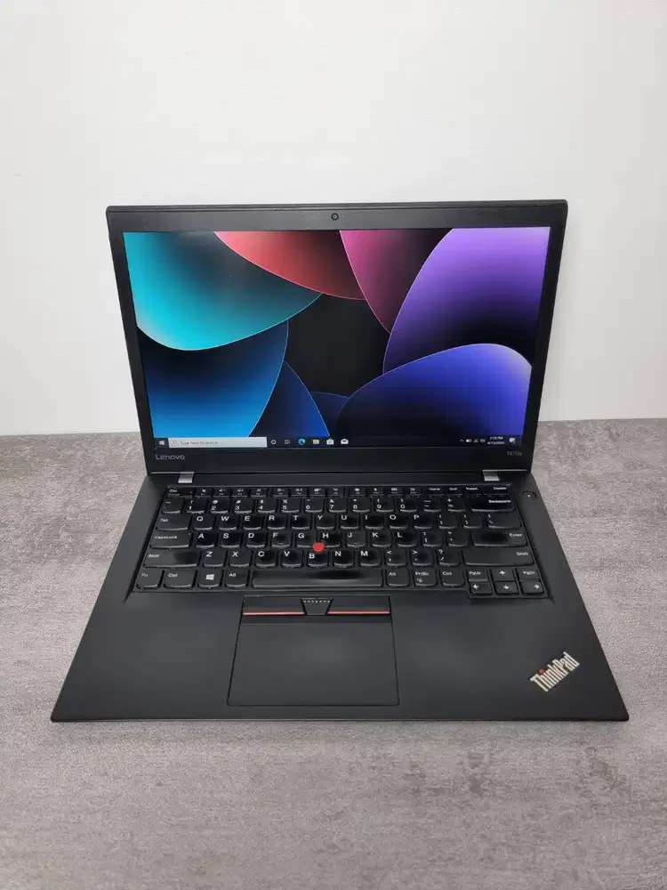 Le5novo ThinkPad T470s  i5 Gen 7 RAM 8GB SSD 256GB Bergaransi SURABAYA