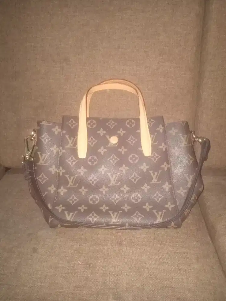 Tas Lv ORI Made in prance