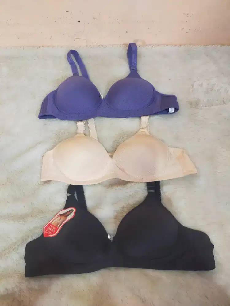 BRA wanita uk 44