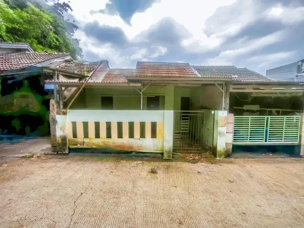 Rumah SHM 6 Menit ke Mall metropolitan Siap Huni Dibantu KPR J-41729