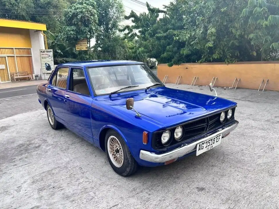 Toyota Corona 1.6 plat AG 1972 Mujiono mobil bekas sekoto kediri