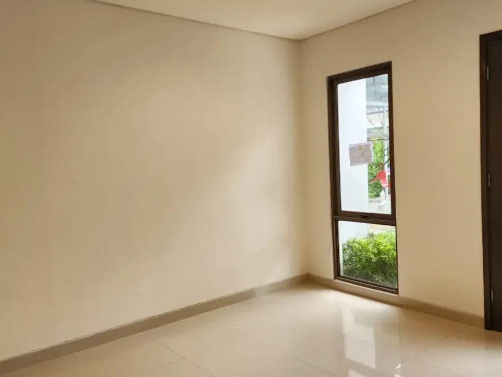 Dijual Cepat Rumah di Greenwich Cluster Luxmore