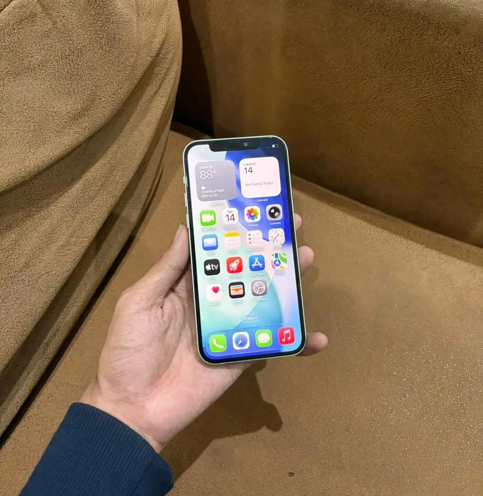 iPhone 12 128GB iBox