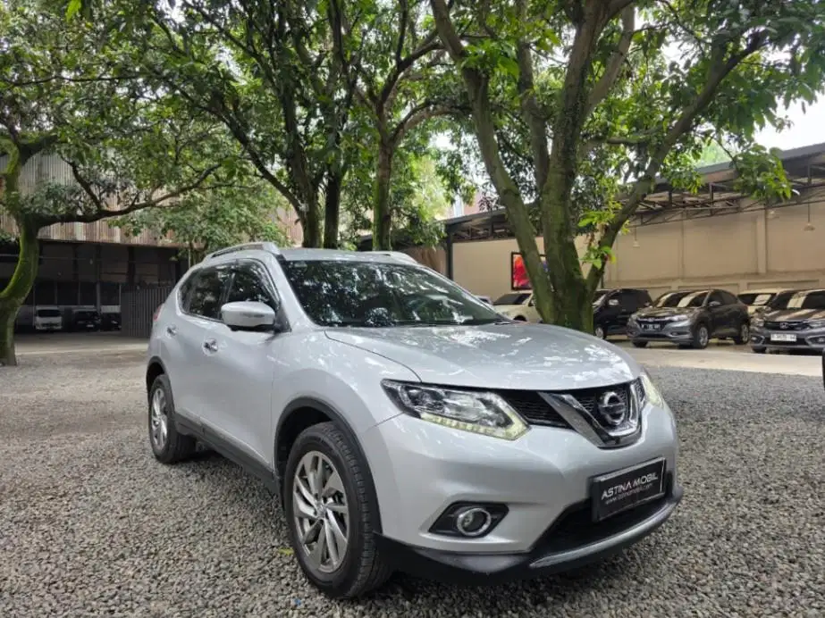 Nissan Xtrail 2.5 AT Matic 2017 ASTINA MOBIL No X-trail Urban