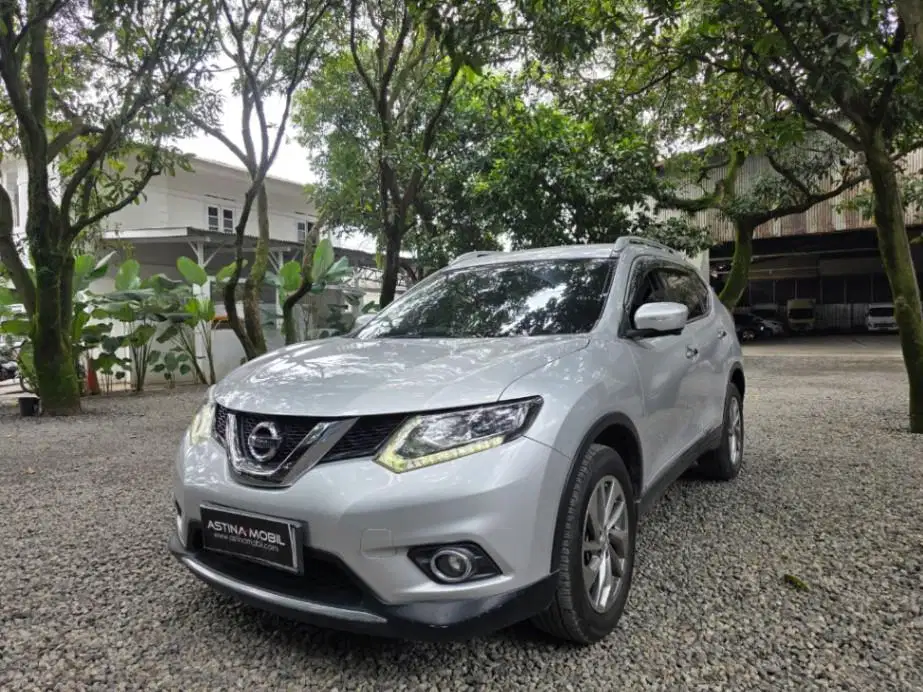Nissan Xtrail 2.5 AT Matic 2017 ASTINA MOBIL No X-trail Urban