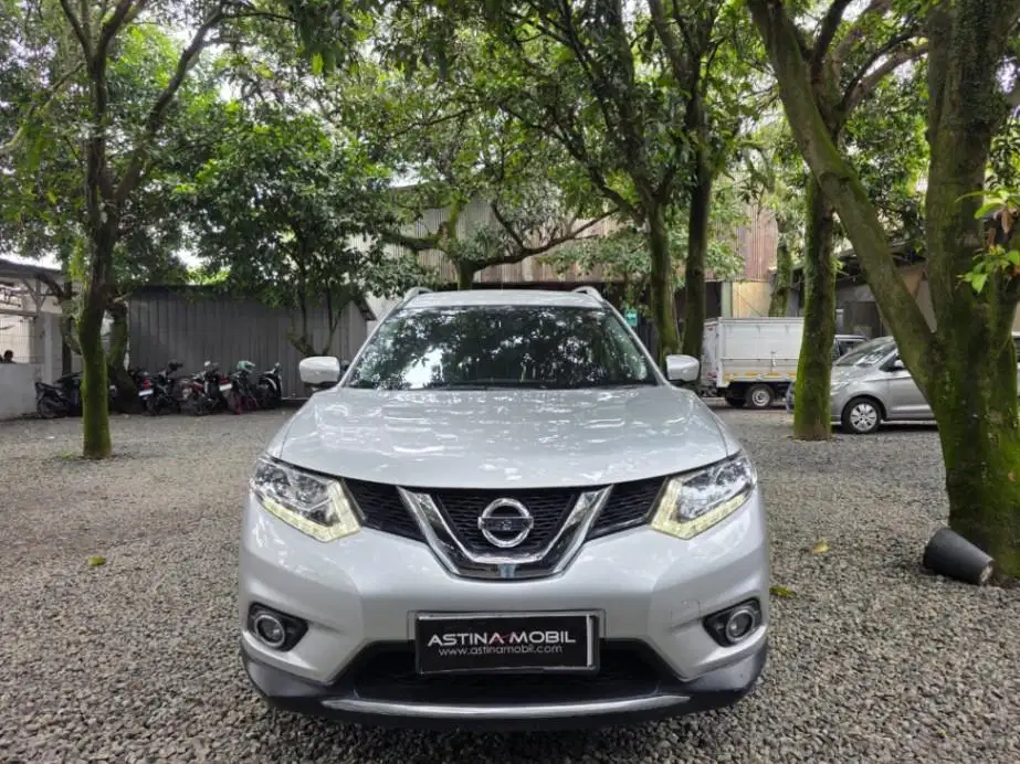 Nissan Xtrail 2.5 AT Matic 2017 ASTINA MOBIL No X-trail Urban