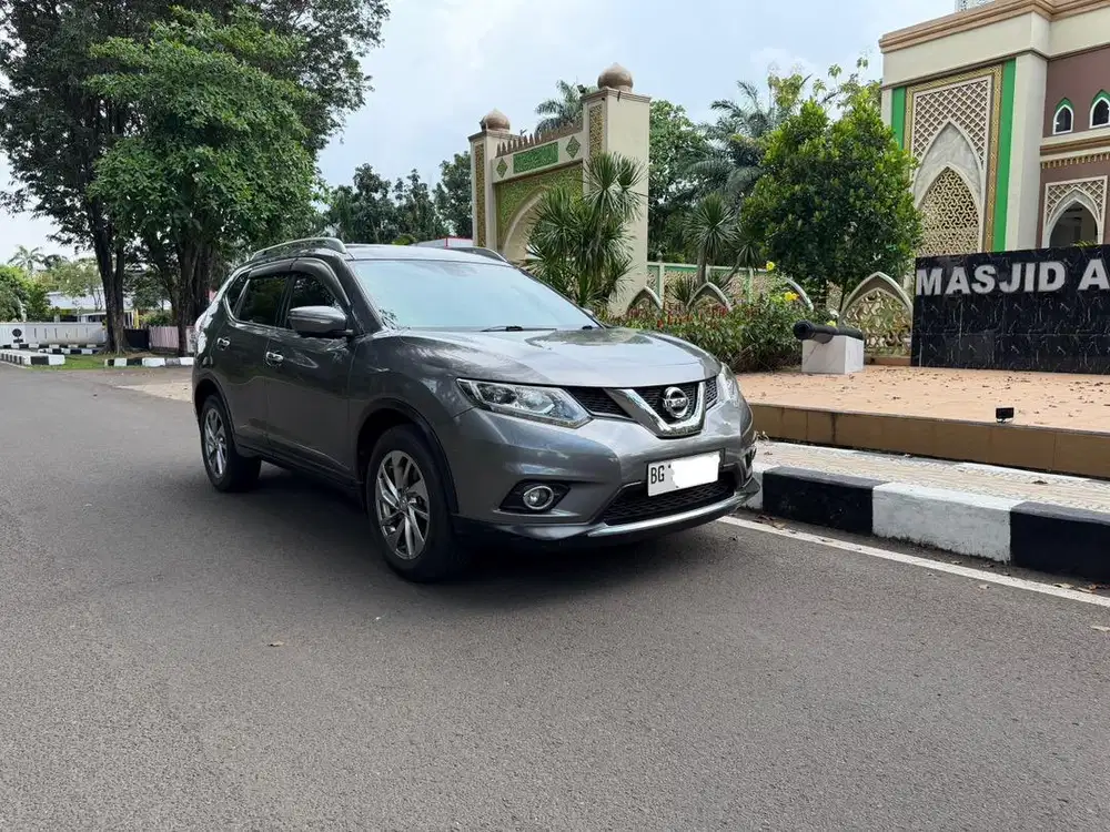 Nissan xtrail 2.5 T32 automatic 2014 akhir km 60rban