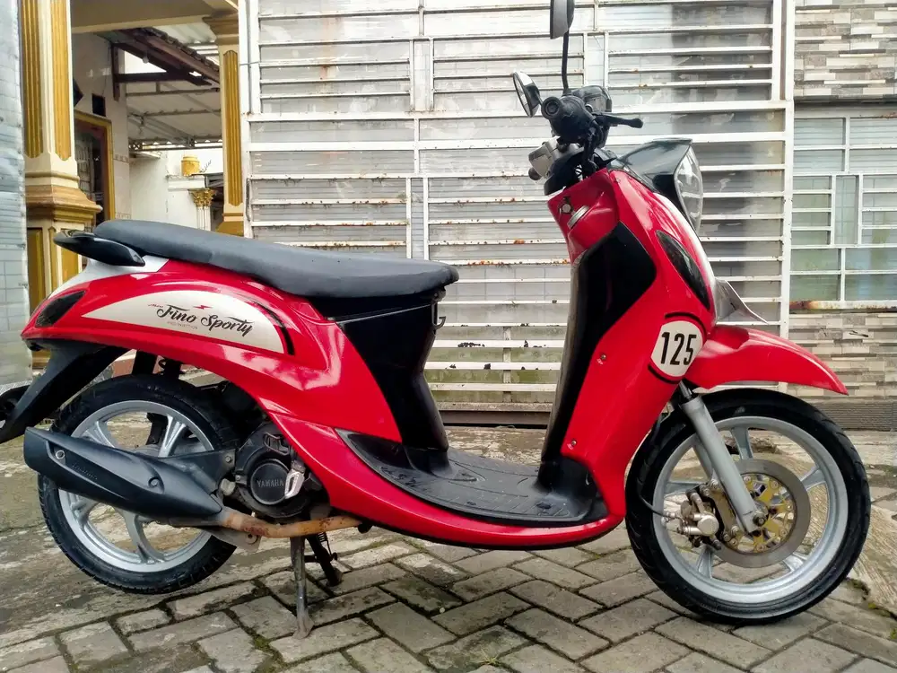 Yamaha Fino lengkap motor sehat walafiat keterangan detail dibawah