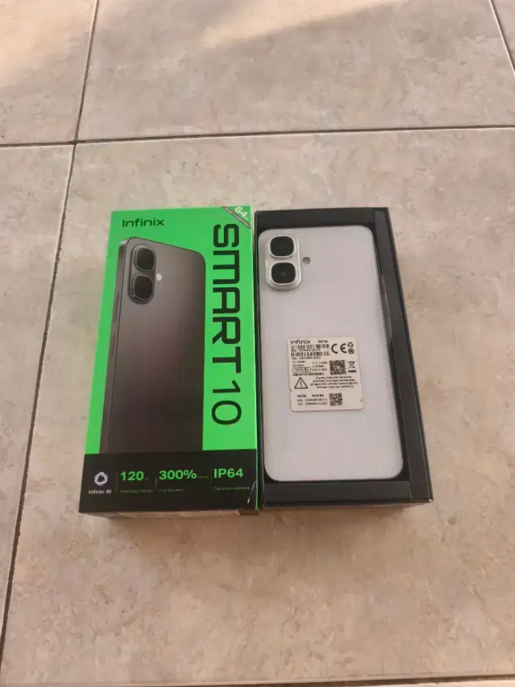 Infinix Smart 10 4/64 Silver