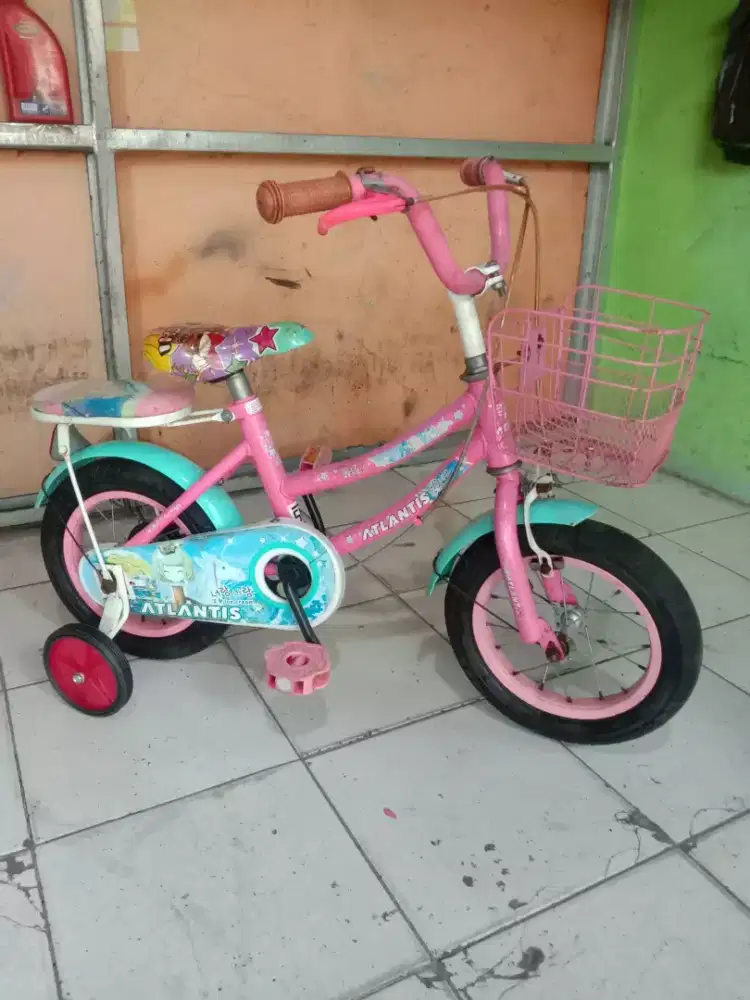 Jual sepeda anak cewe merk ATLANTIS UK 12