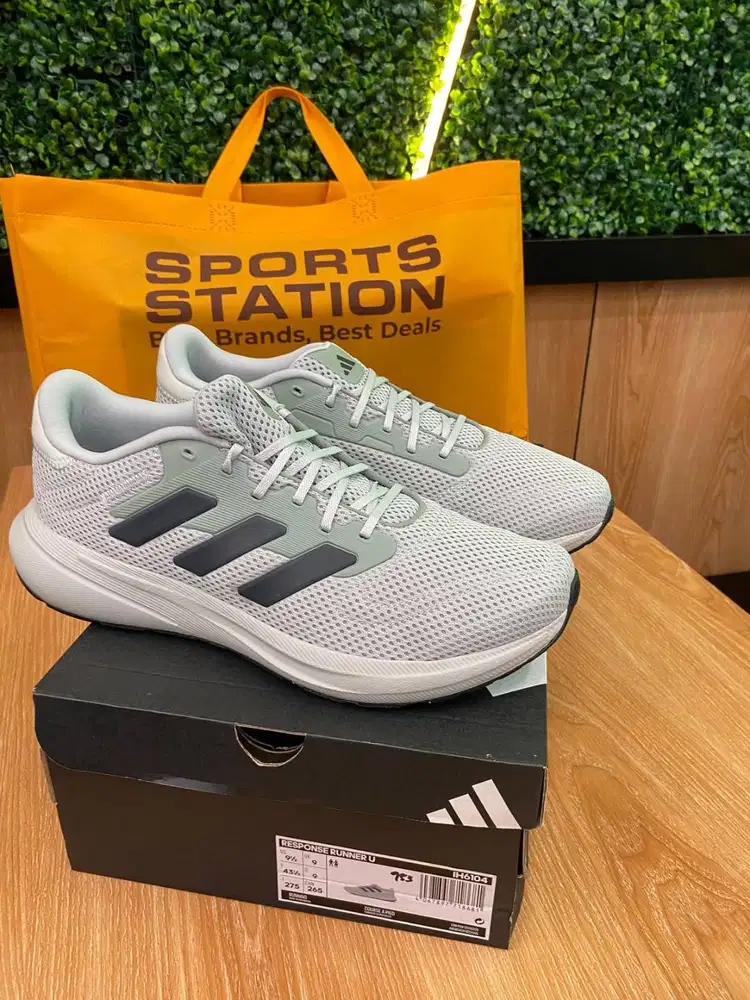 sepatu adidas running original