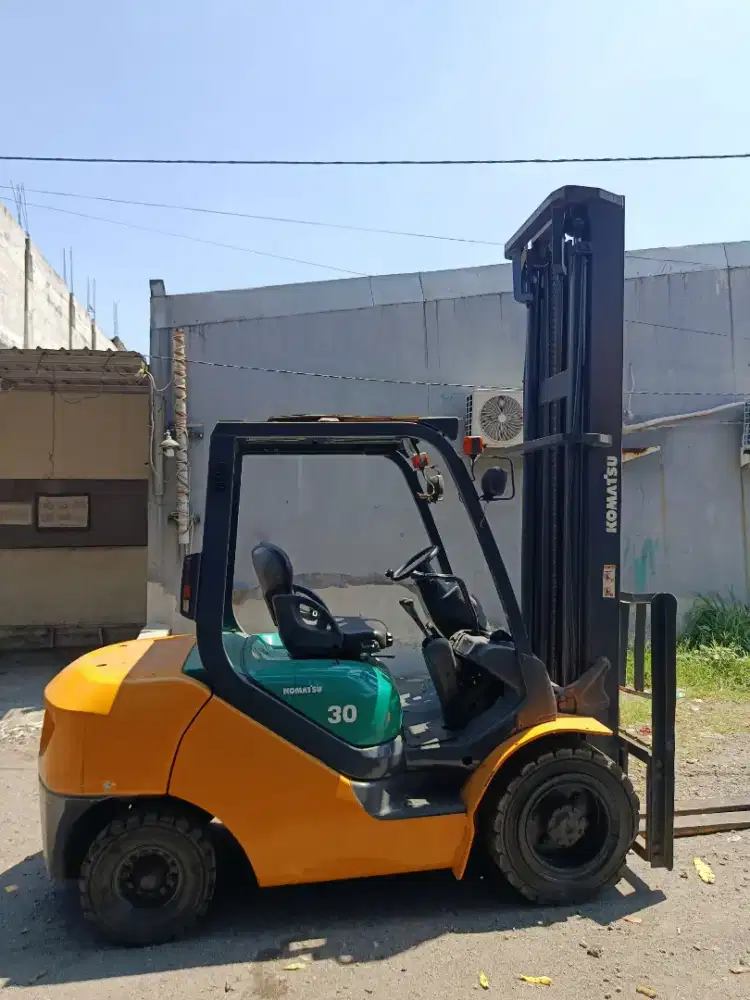 Forklift Komatsu 3ton boom 5mtr
