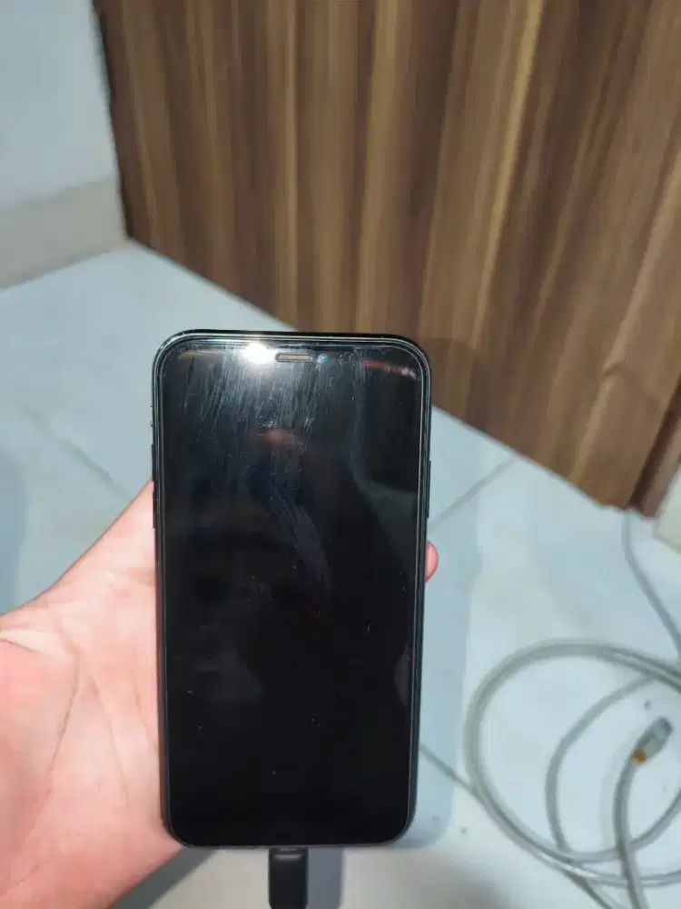 IPHONE XR BLACK 4/64 GB - INTER