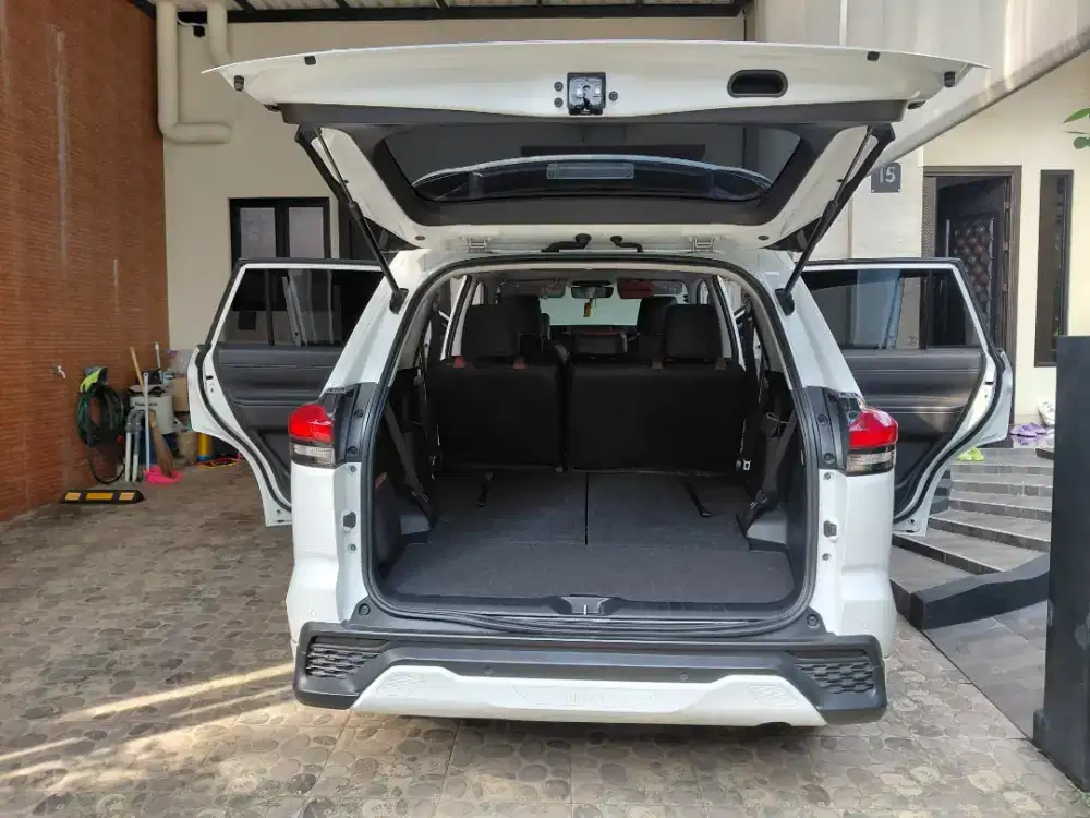 NIK 2025 Toyota Innova Zenix V Hybrid Modellista