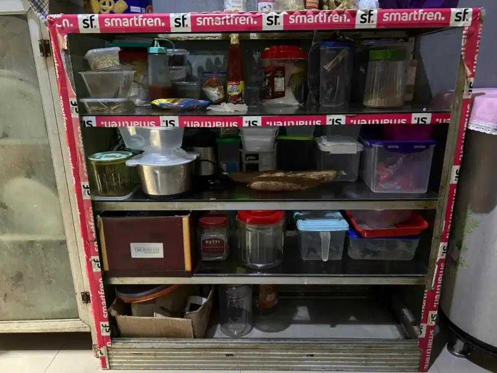 Etalase kaca tanpa tutup 3 susun