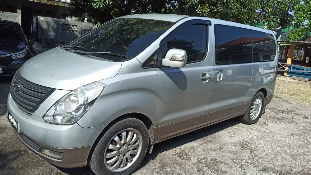 Hyundai H-1 2010 Diesel