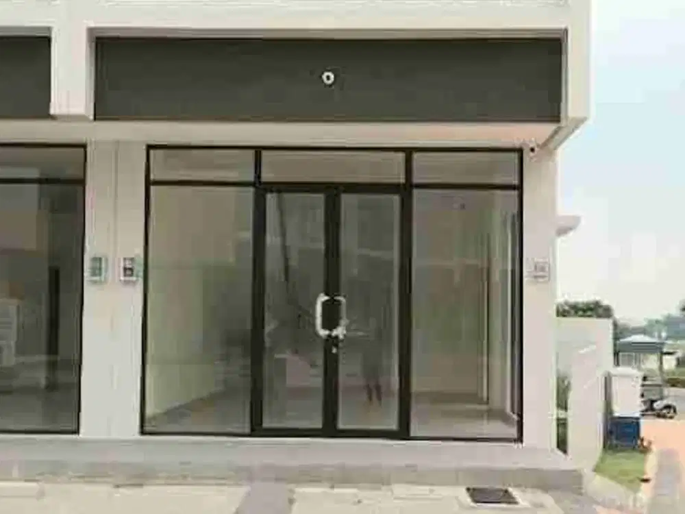 DISEWAKAN HOEK RUKO SORENTO GRANDE EAST