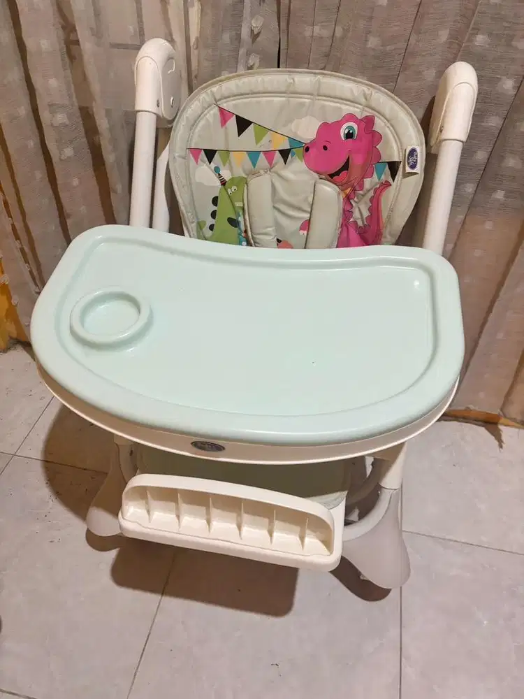 Meja makan anak bagus dan murah